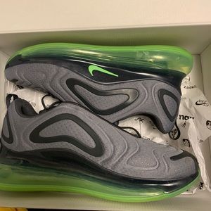 Nike Air Max 720